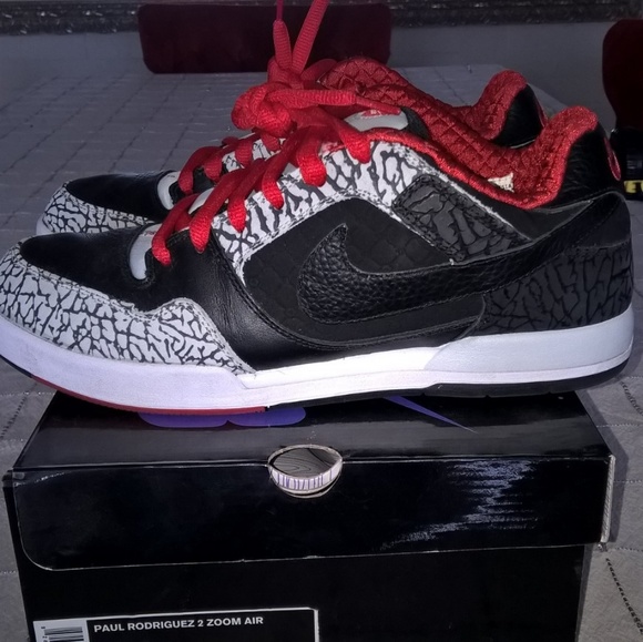 nike free socfly Rood